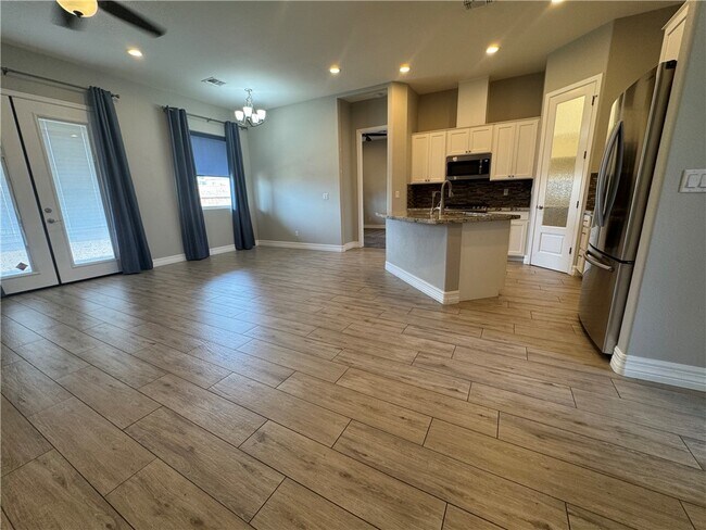 Building Photo - 2933 Camino Encanto