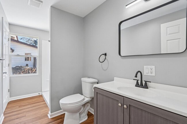 Building Photo - 5315 73rd St