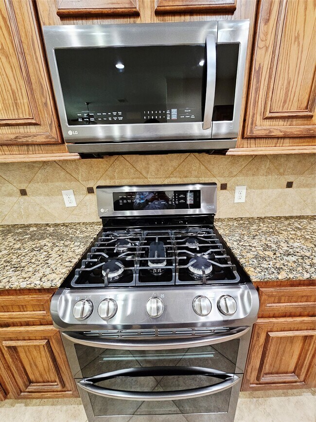 Building Photo - 14715 E Ginger Spice Ct