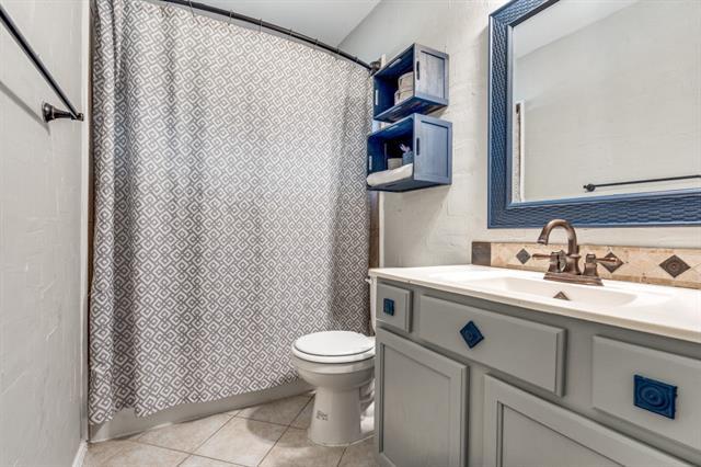 Building Photo - 2031 Knights Ct