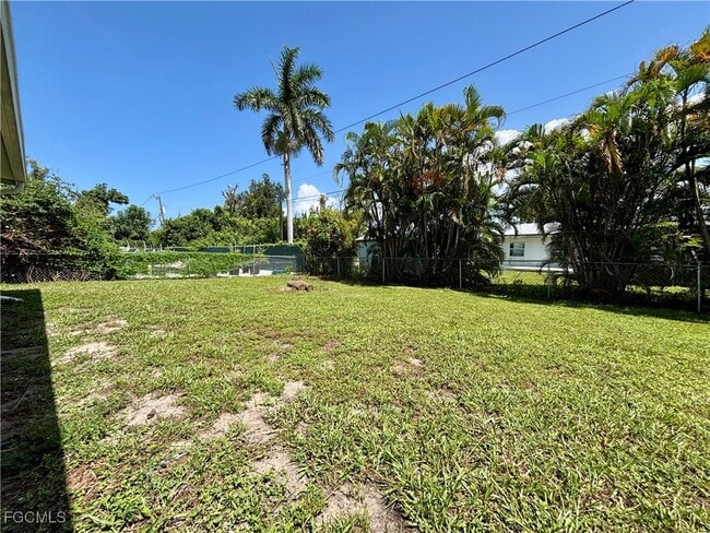 Building Photo - 5478 Avenue C