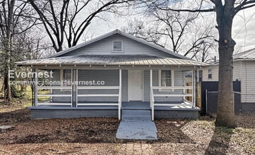 Building Photo - 1231 13th Ave N