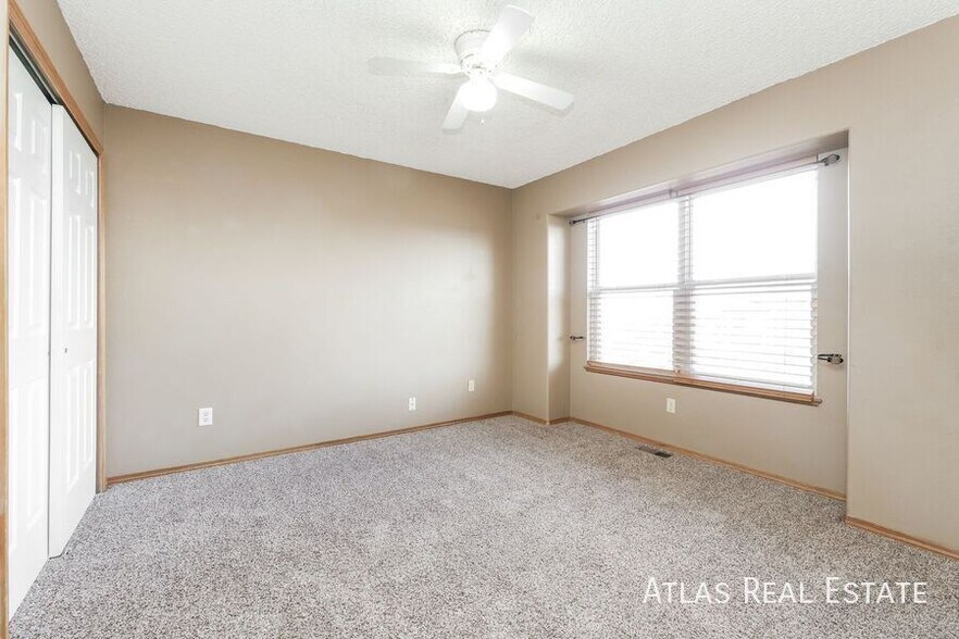 Building Photo - 1107 White Stone Way