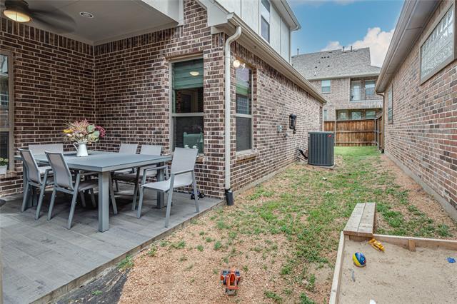 Building Photo - 4545 El Paso Dr