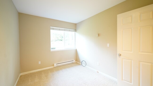 Building Photo - 9380 SW 146th Terrace
