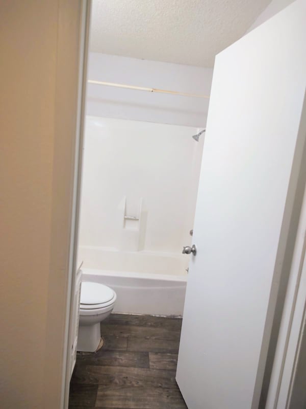 Building Photo - 1907 Hearthstone Dr