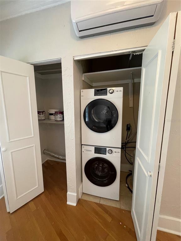 Building Photo - 2305 W Texas Ave