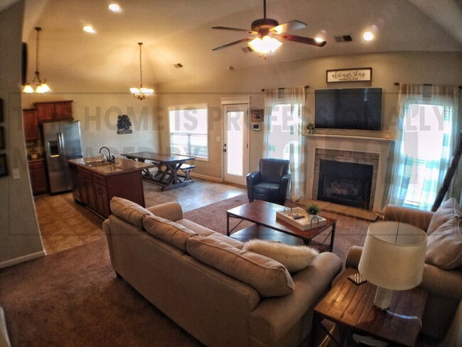 Building Photo - 717 Sleek Fox Dr