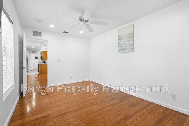 Building Photo - 3450 S Olive Ave