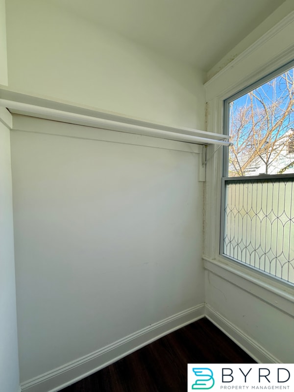 Building Photo - 3007 3rd Ave