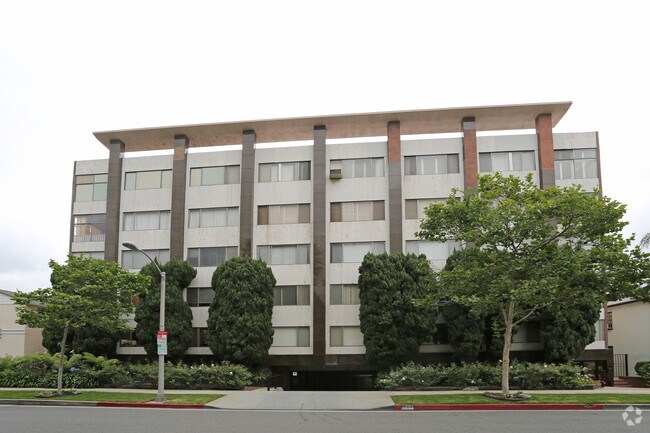 Building Photo - 144 S McCarty Dr