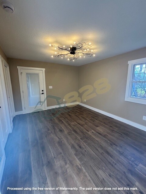 Building Photo - 232 Cedar Creek Dr