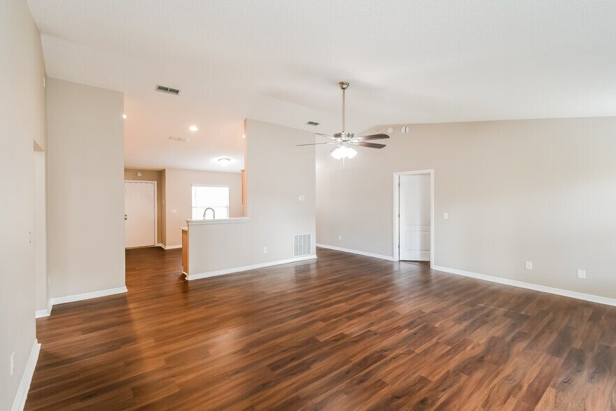 Building Photo - 2953 Golden Pond Blvd
