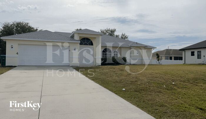 Primary Photo - 305 NW 22nd Ct