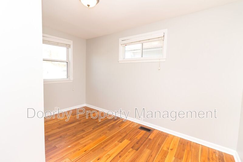 Building Photo - 1908 Cleveland Ave