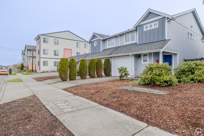 Building Photo - Puget Sound Townhomes