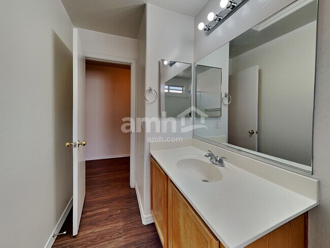 Building Photo - 22220 W Yavapai St