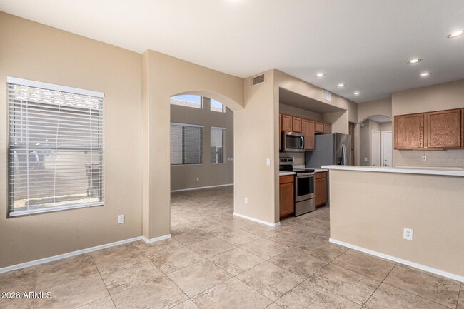 Building Photo - 7230 E Knoll St