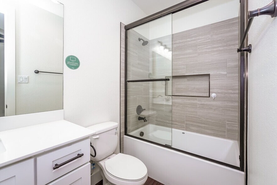 Building Photo - 8585 Mulligan Pass