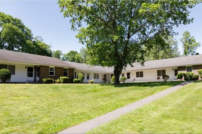 Pinney Brook 144147 Pinney St Ellington CT 06029 Apartment Finder