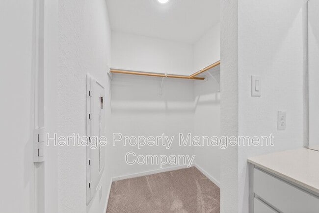 Building Photo - 12135 Floral Blossom