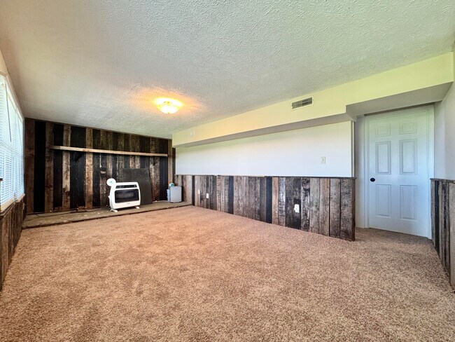 Building Photo - 1218 Nevins Station Rd