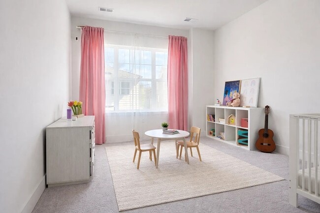 Building Photo - 45 Harvest Wy