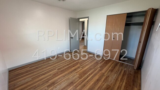 Building Photo - 614 Westbrook Dr