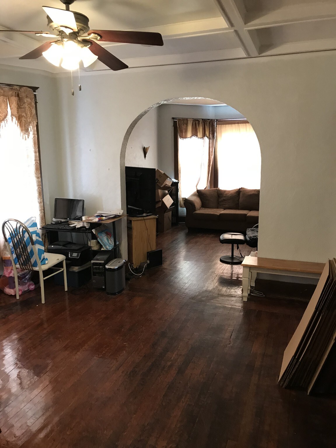 Building Photo - 639 Morris St