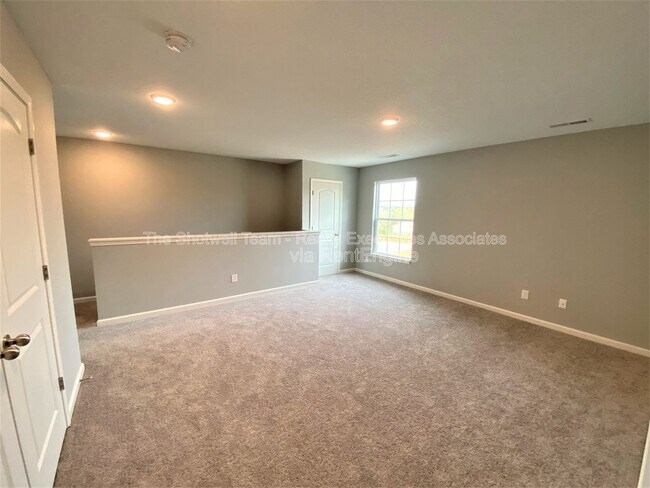 Building Photo - 7852 Beeler Farms Ln