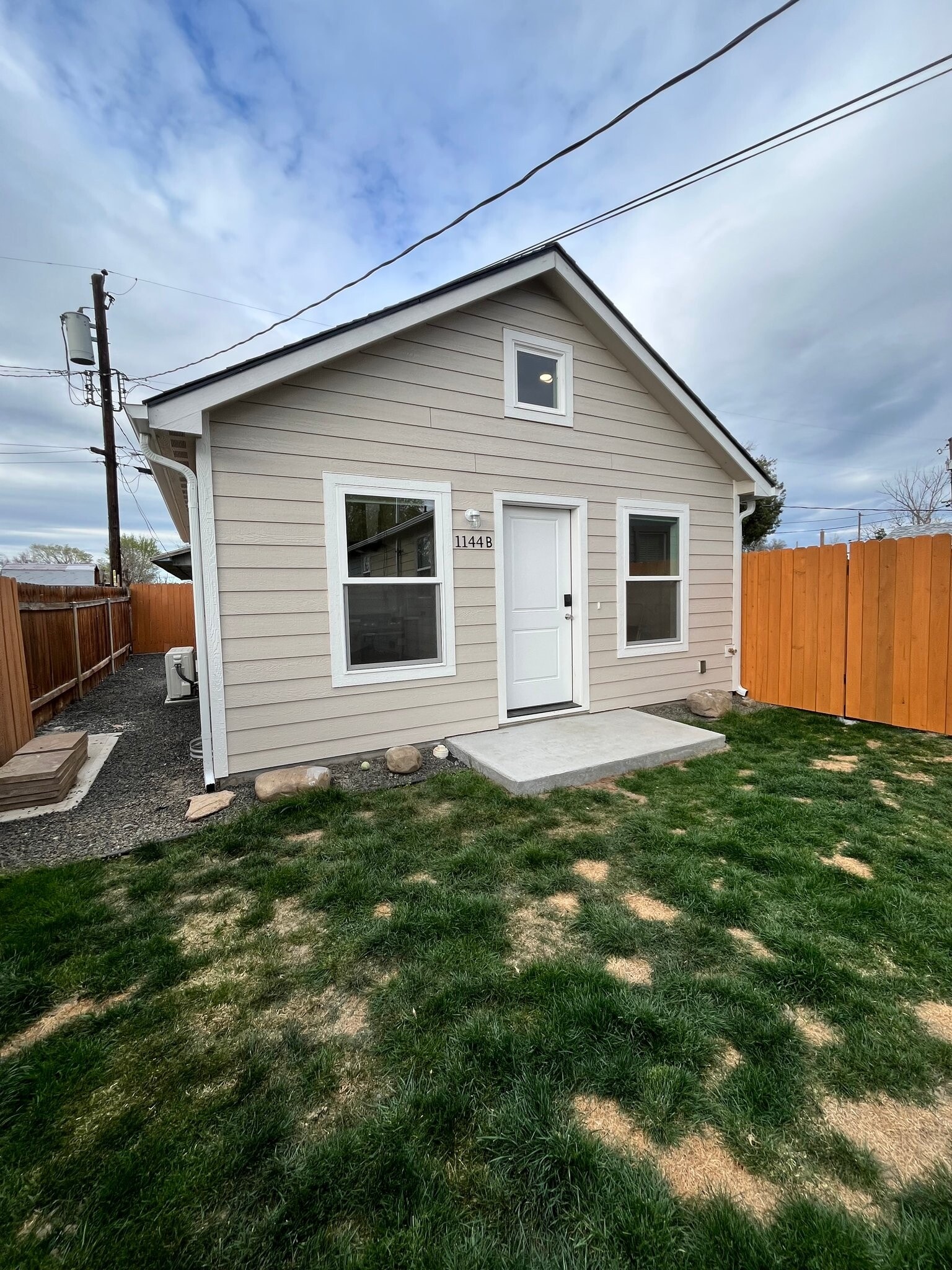 Building Photo - 1144 Helena St