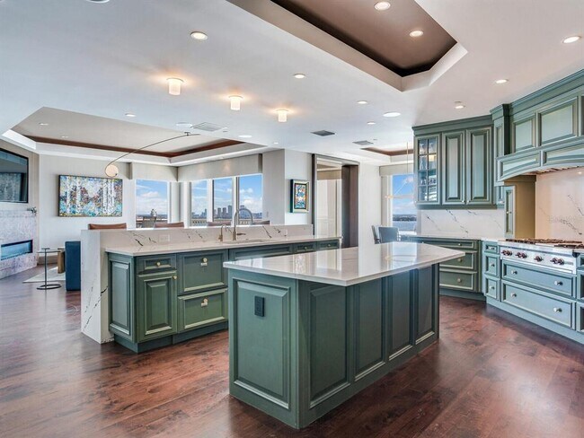 Building Photo - 3507 Bayshore Blvd