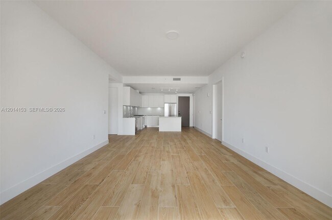 Building Photo - 3034 Oak Ave
