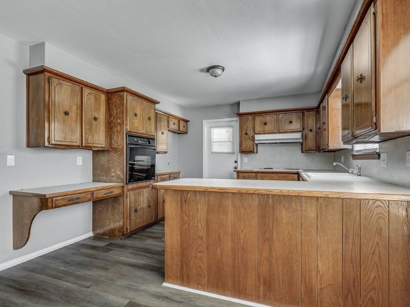 Building Photo - 715 S Pleasant View Dr
