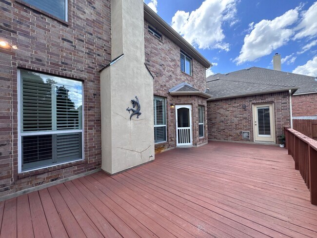 Building Photo - Gorgeous 4 BD | 3.5 BA | 2 CAR GARAGE Available in Sonoma Ranch Helotes! Move in Ready July 2026!