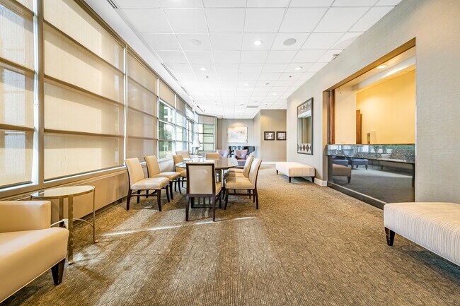Building Photo - 195 N Harbor Dr