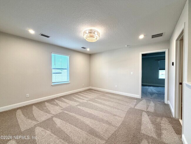 Building Photo - 12959 Holsinger Blvd