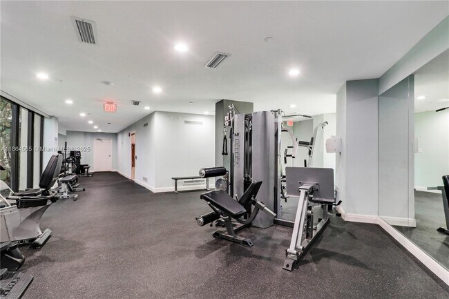 Building Photo - 3000 N Ocean Dr