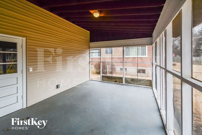 Building Photo - 2320 Palomino Ln