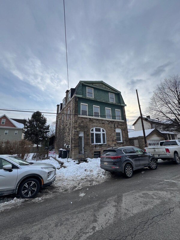 Building Photo - 308 Bessemer Ave