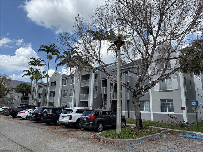 Building Photo - 11165 SW 6th St