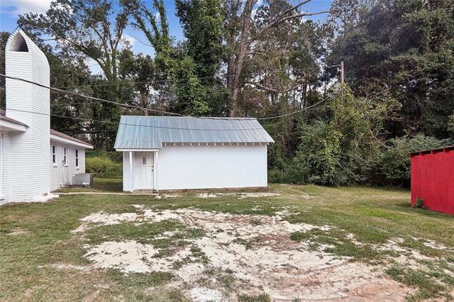 Building Photo - 10396 Gottschalk Rd