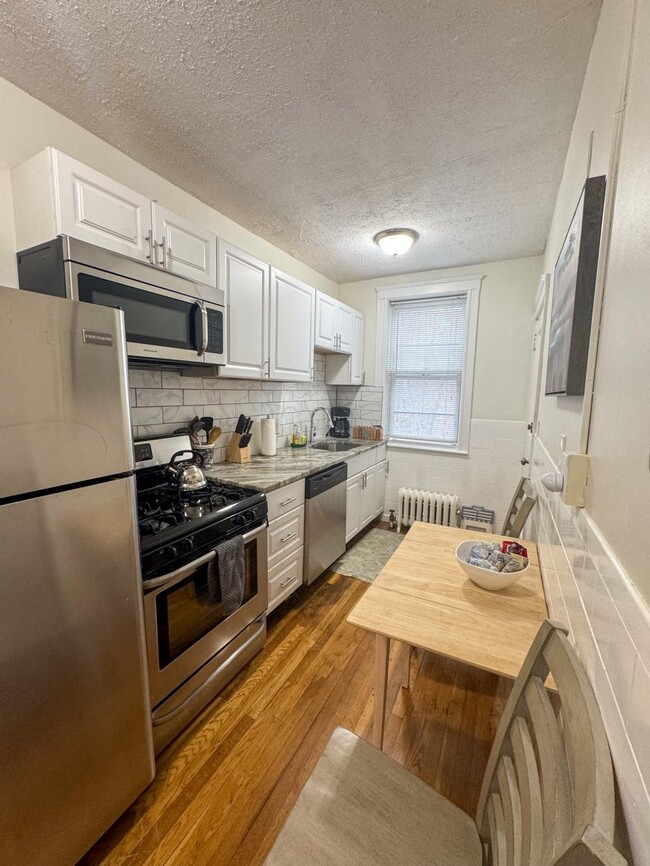 Building Photo - 1 bedroom in Brookline MA 02446