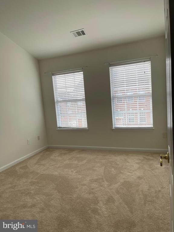 Building Photo - 2627 Tarleton Corner Dr