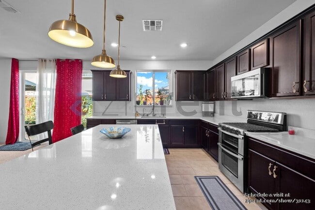 Building Photo - 15833 Beckford Ct