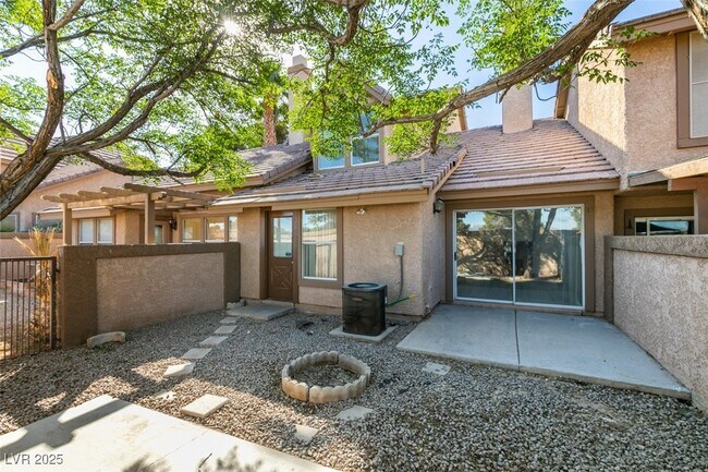 Building Photo - 4012 Grasmere Ave