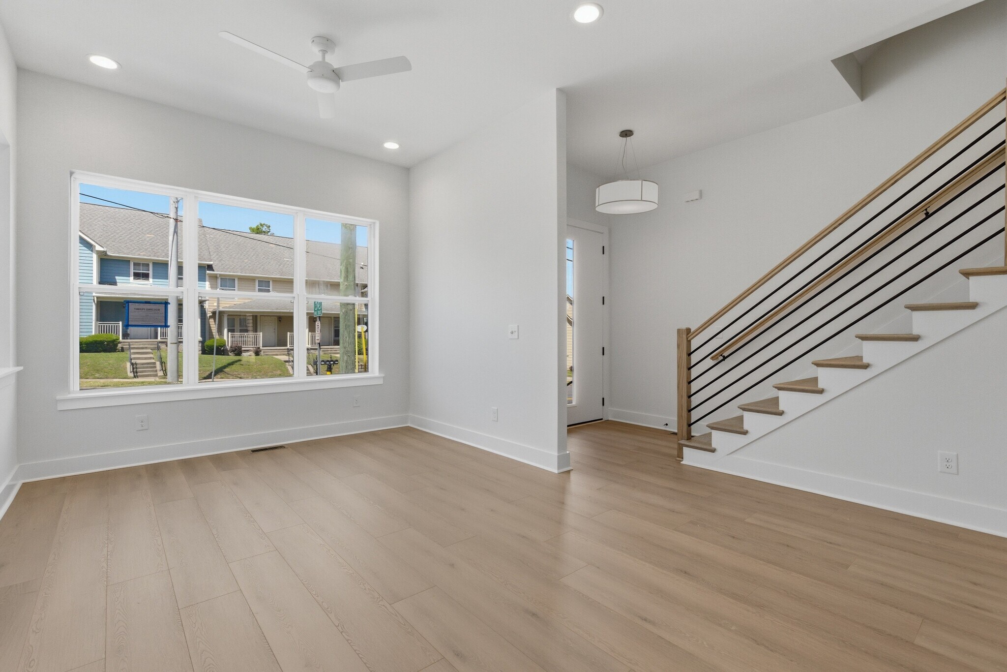 Building Photo - 3967 Clifton Ave