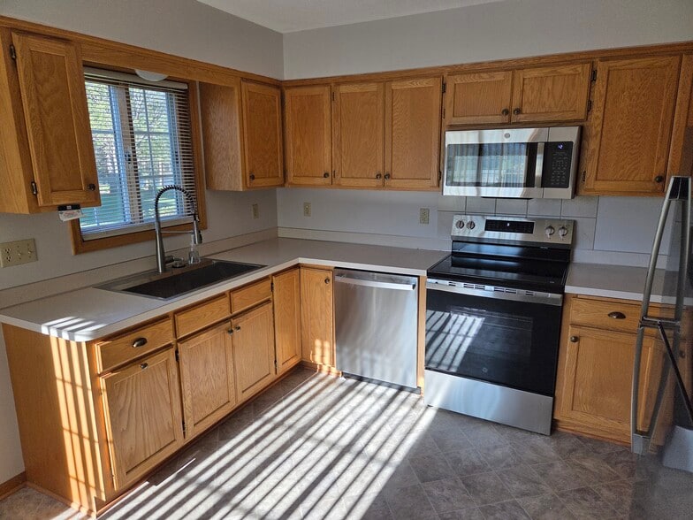 Building Photo - 4163 Beaver Dam Rd