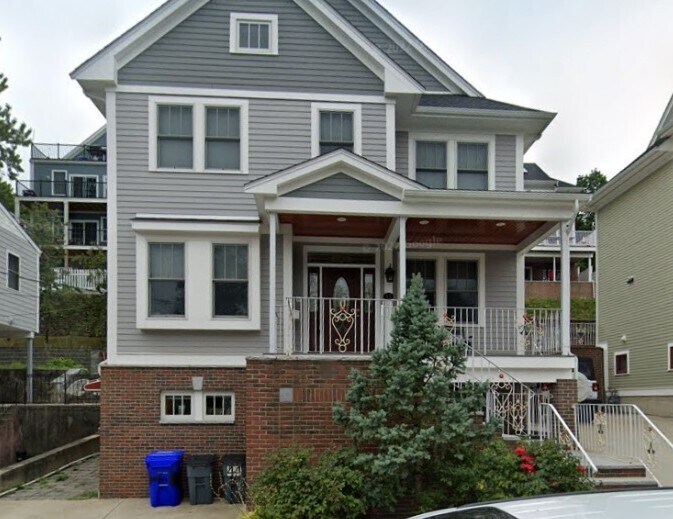 Building Photo - 46 Gerrish St