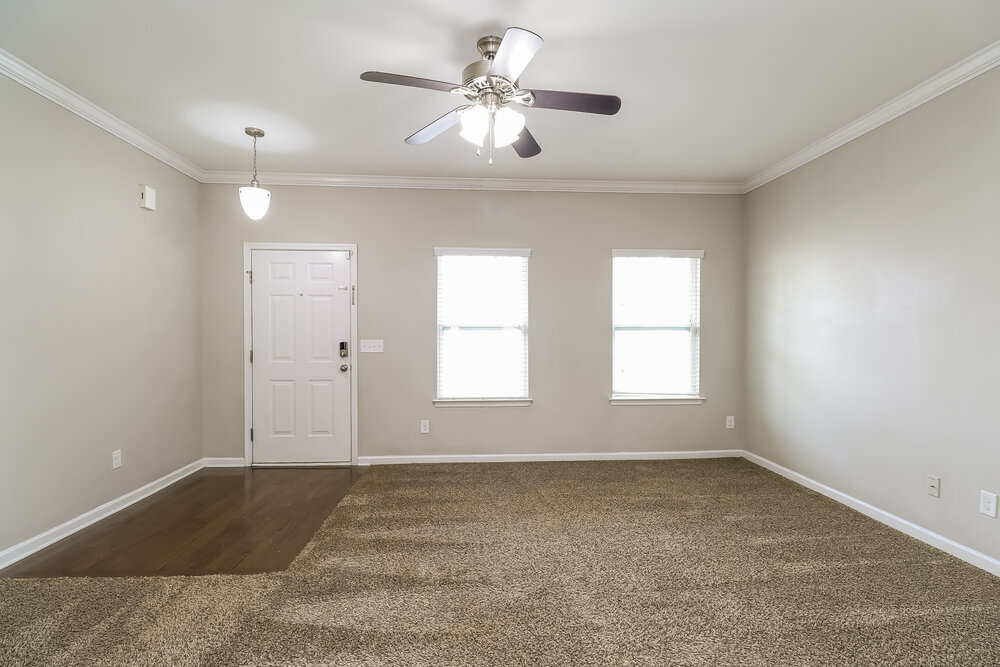 Building Photo - 11519 McDunkeld Dr